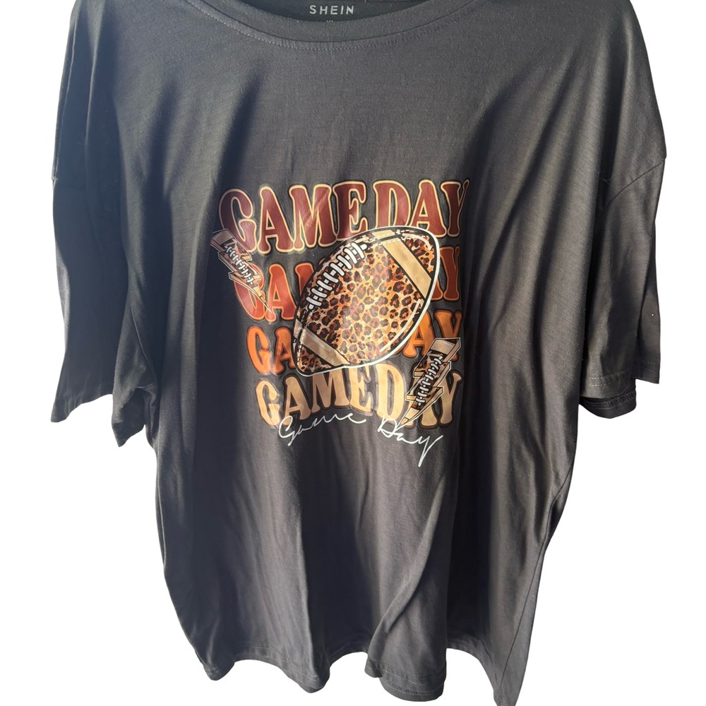 Gameday Graphic T-Shirt